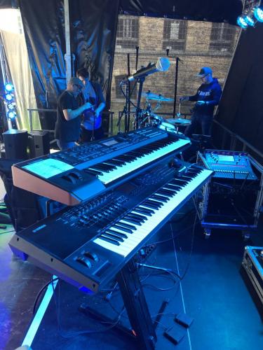 Tünnes Delüxe- live 2023