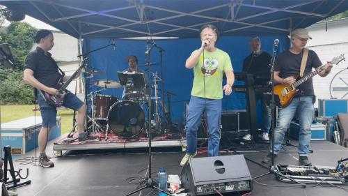 Tünnes Delüxe - live 2024