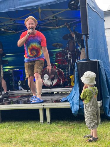 Tünnes Delüxe - live 2025